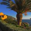 Die Villa Cote Alta liegt direkt am Meer auf Elba