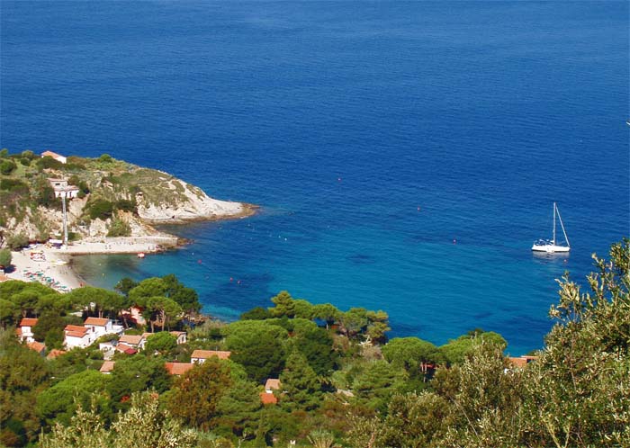 Die Bucht von Sant Andrea auf der Insel Elba